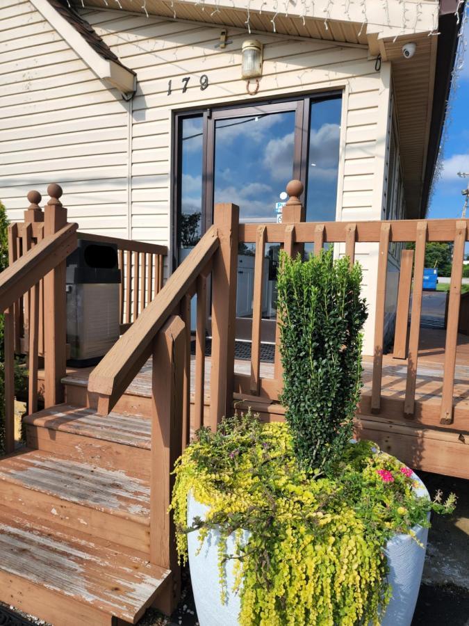 Relax Inn Hendersonville Exterior foto