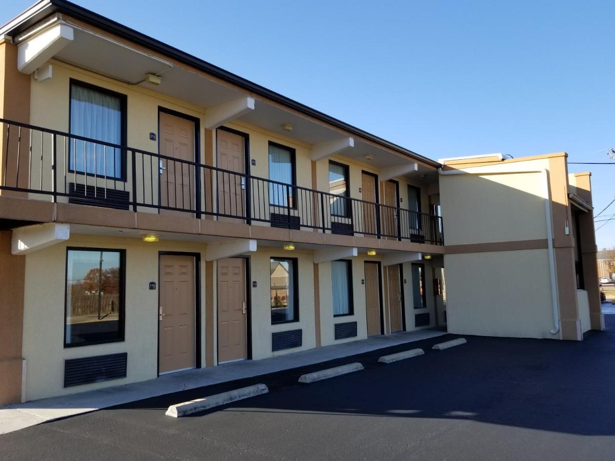Relax Inn Hendersonville Exterior foto
